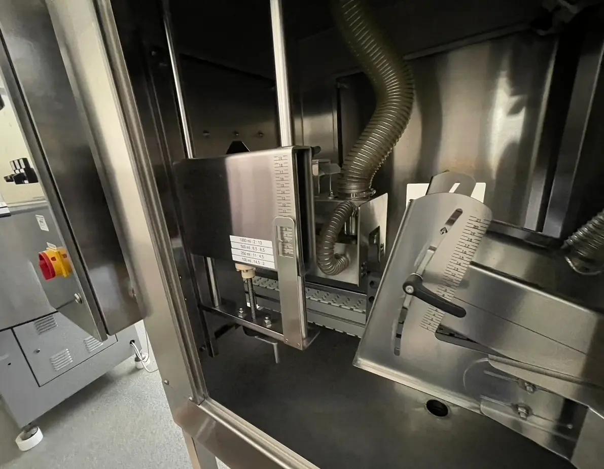 Usato GESETE - Lavatrice flaconi - HIGHLINE