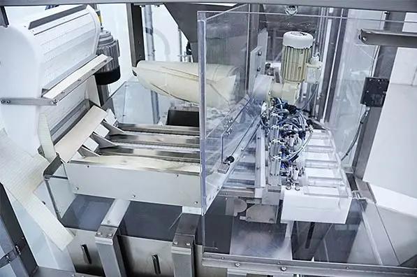 Usato ZELLWAG - Riempitrice + Tappatrice - Z-110