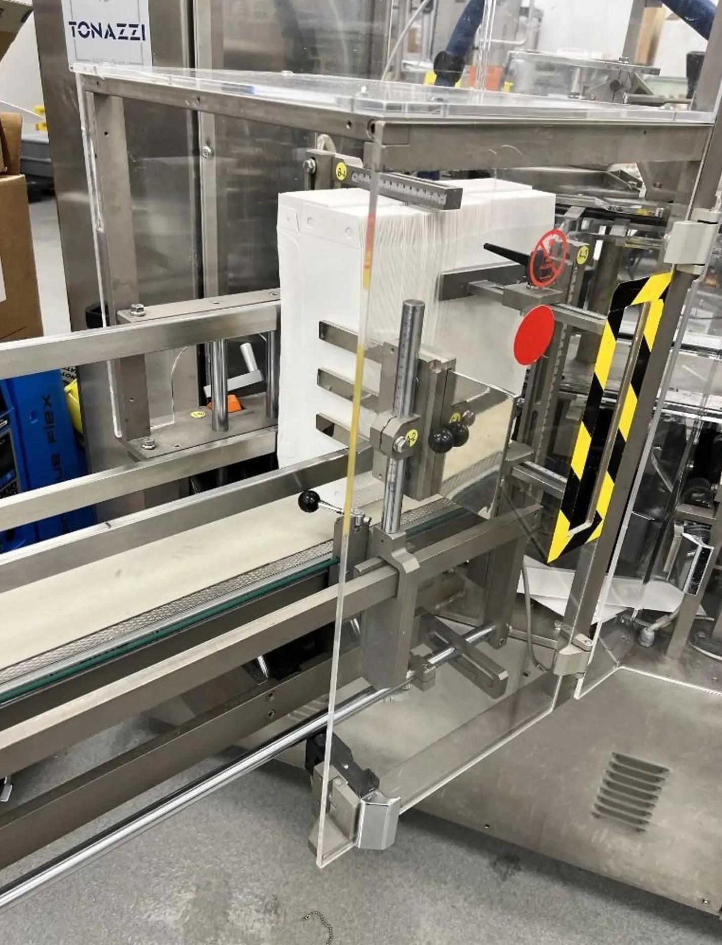 Usato TONAZZI - Incartonatrice - POLY 900