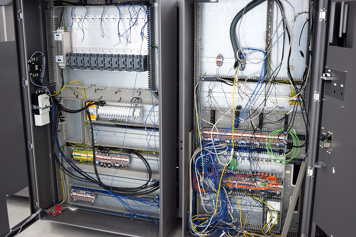 Gebraucht KLOCKNER MEDISEAL - Kartoniermaschine - P1600