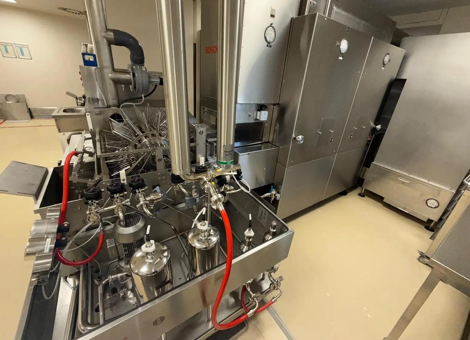 Usato BOSCH - Linea Riempimento Fiale - RURE 12 + HQL 3420 + AVRE 06