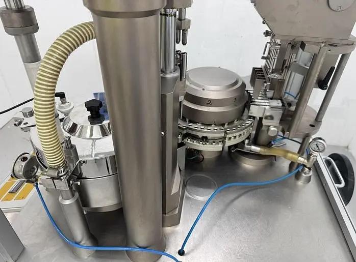 Usato ZANASI - Riempitrice Capsule - AZ-40 F