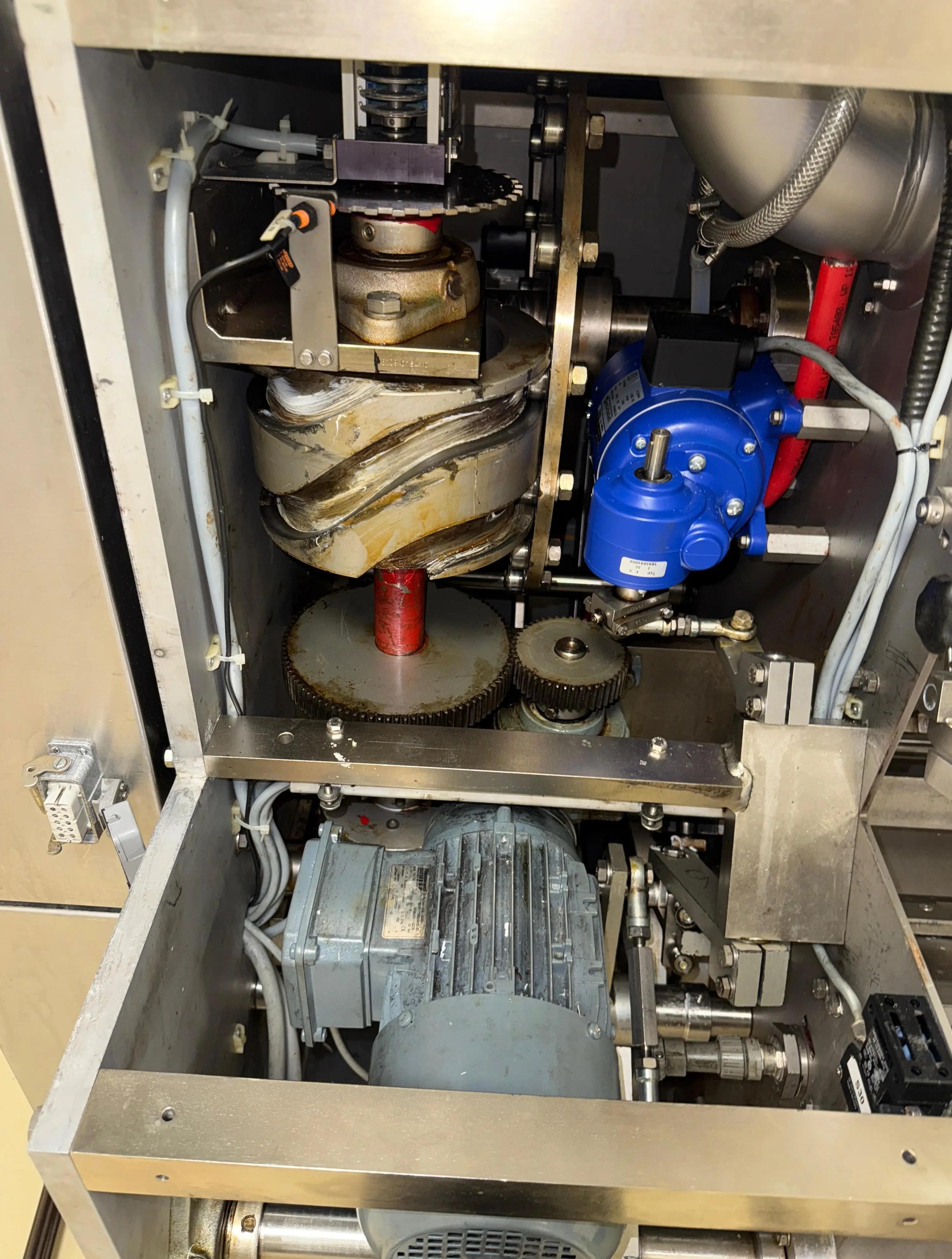 Usato 1992 BOSCH RQU 2160 + HQL 3420 + ALK 4080 + DRN 3010