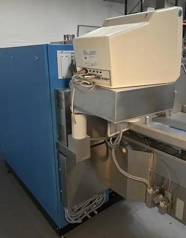 Usato 1999 UHLMANN UPS 300