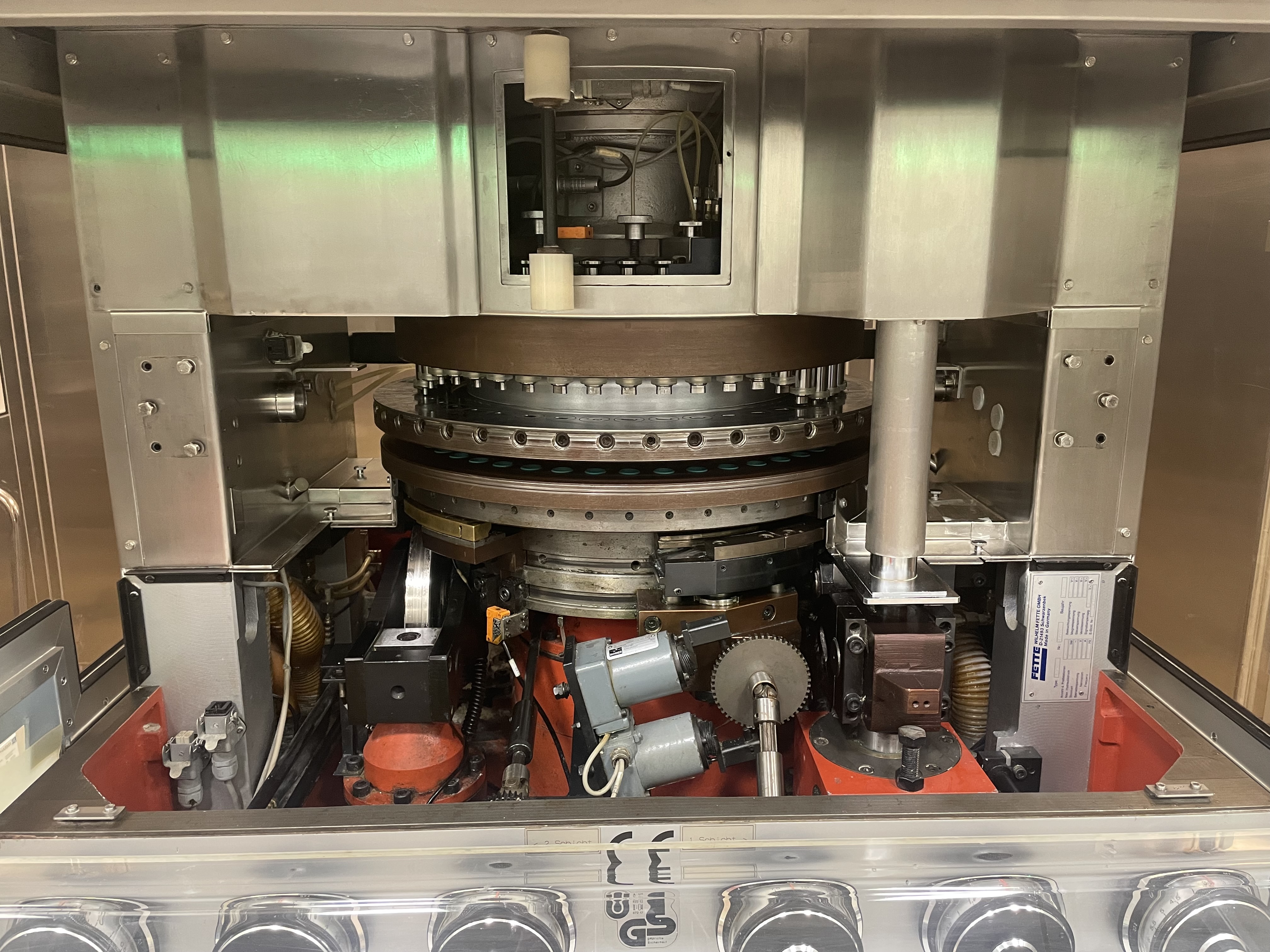 Usato FETTE - Comprimitrice - P3100