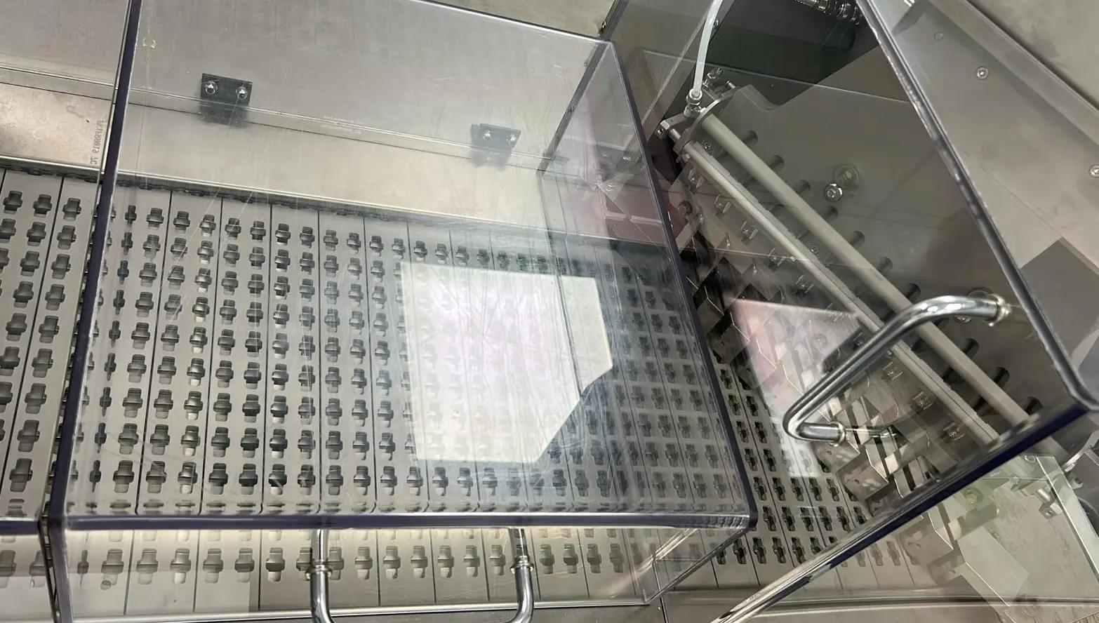 Usato IMA - Sigillatrice Capsule - HERMETICA 100