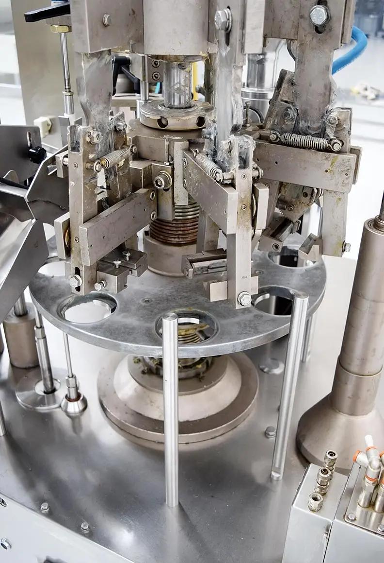 Usato UNIPAC - Intubettatrice - SILVER 65