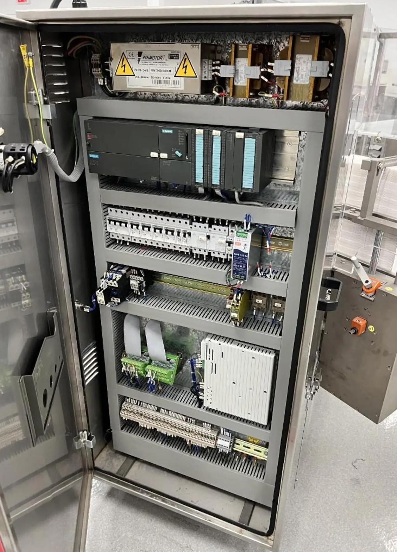 Usato TONAZZI - Incartonatrice - POLY 900