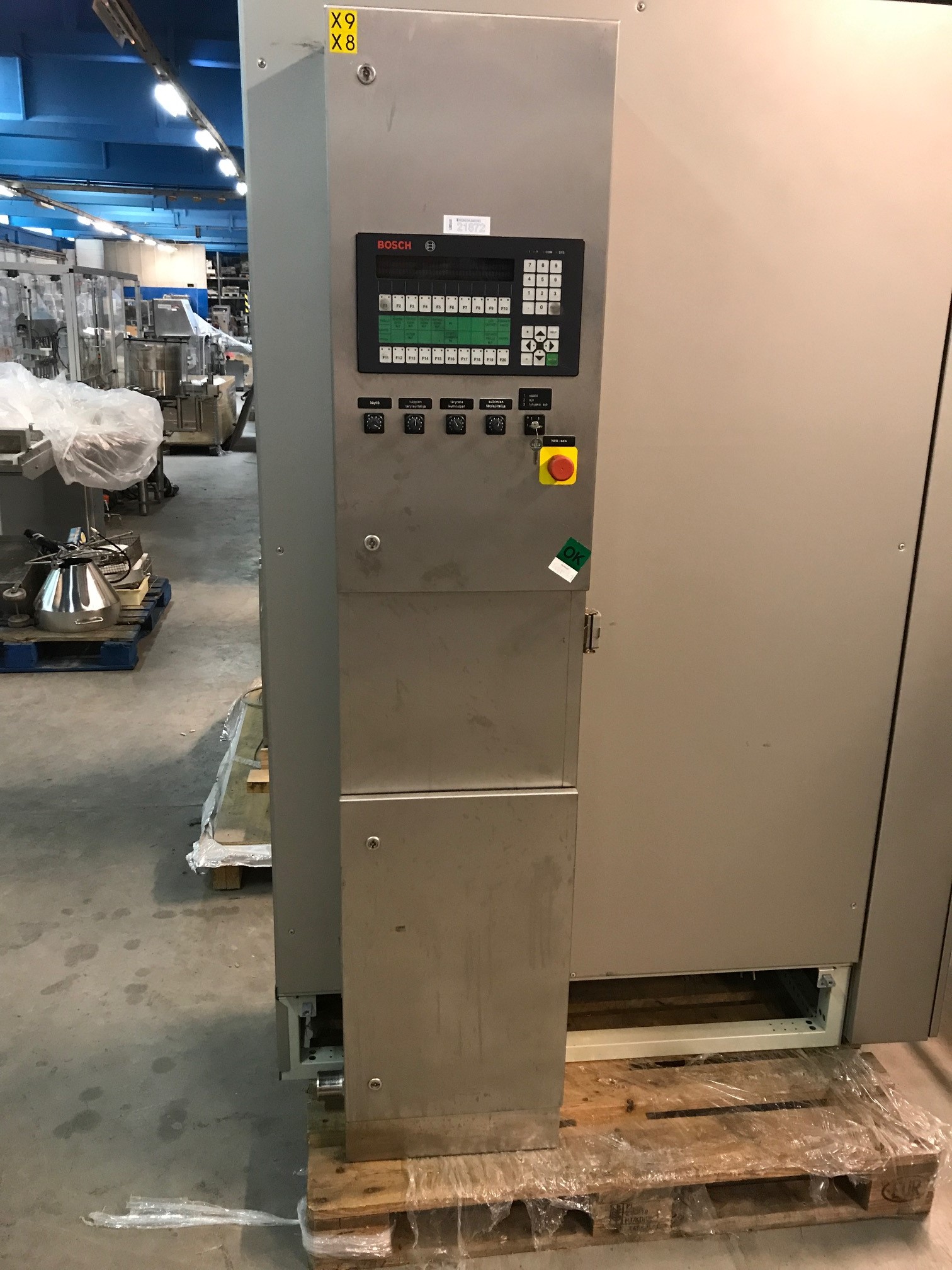 Used BOSCH - Riempitrice + Tappatrice - MLF 3002