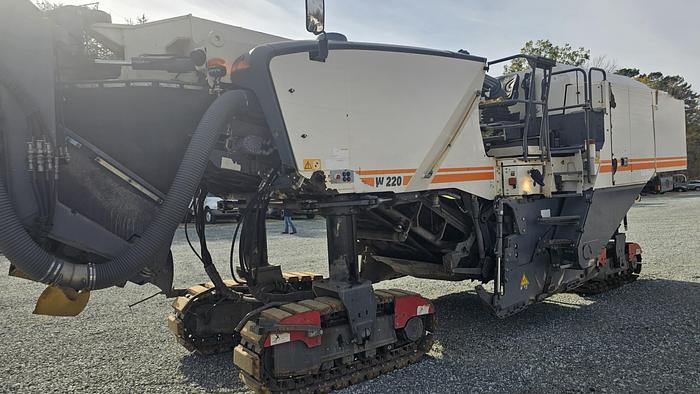 Used 2016 Wirtgen W220