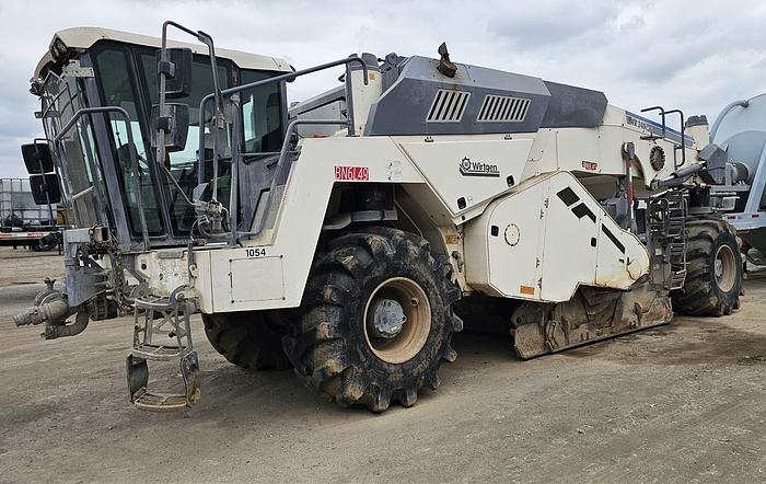 Used 2014 Wirtgen WR240i