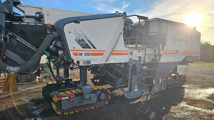 Used 2017 Wirtgen W210i