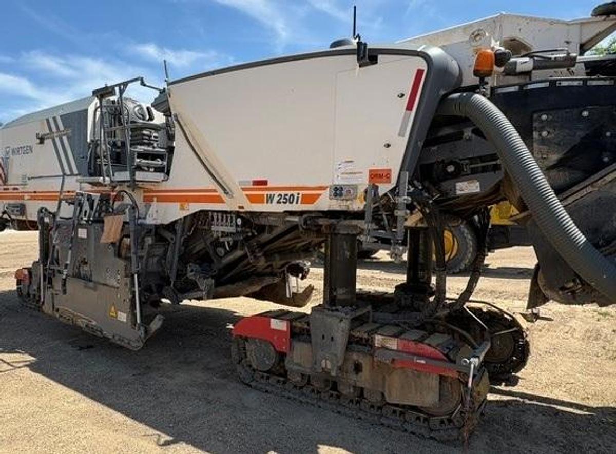 Used 2017 WIrtgen W250i