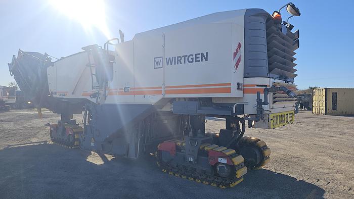 Used 2016 Wirtgen W220