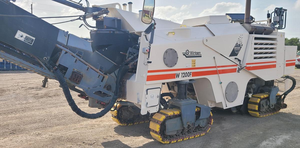 Used 2004 WIrtgen W1200F
