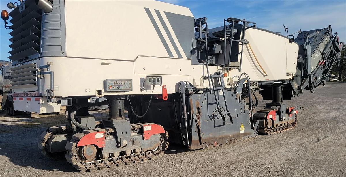 Used 2014 WIrtgen W220