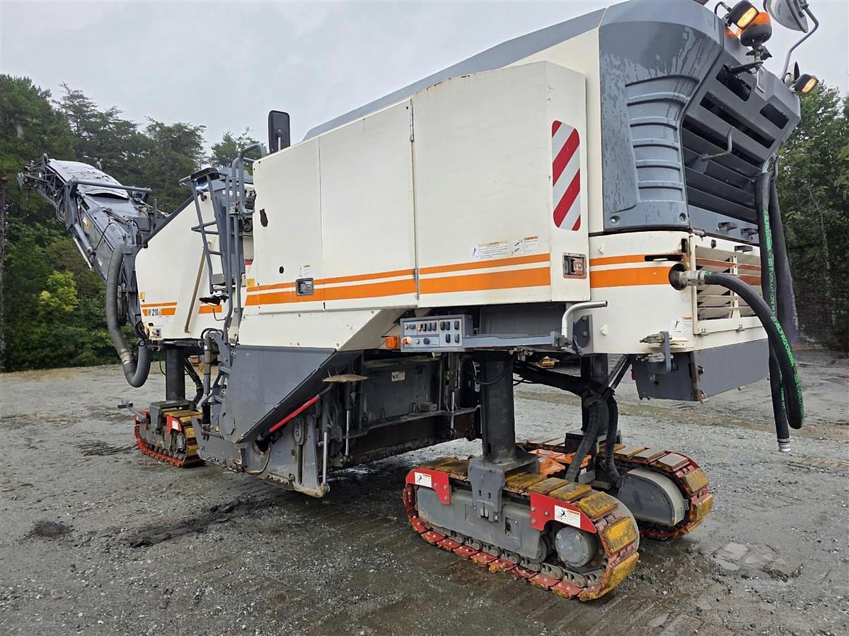 Used 2018 WIrtgen W210i