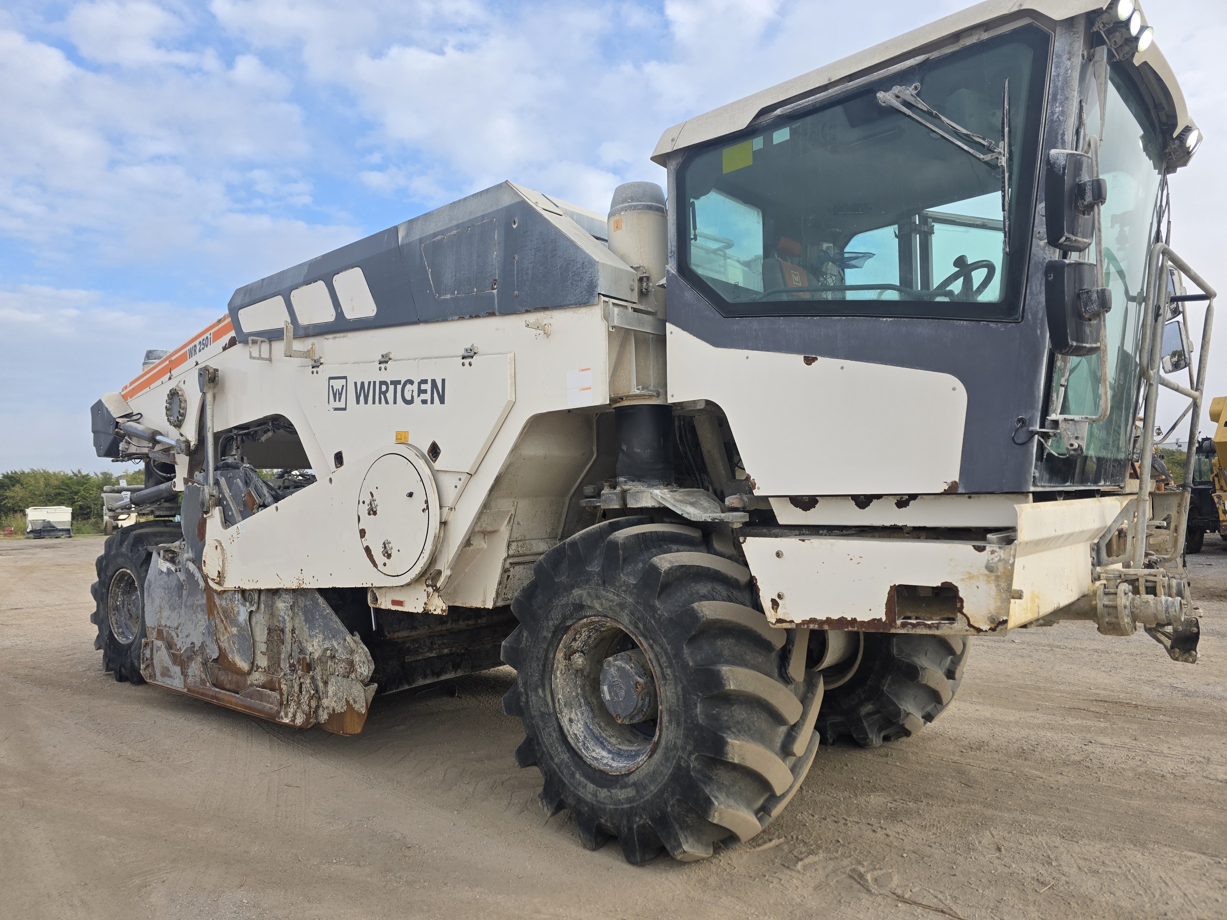 Used 2017 Wirtgen WR250i