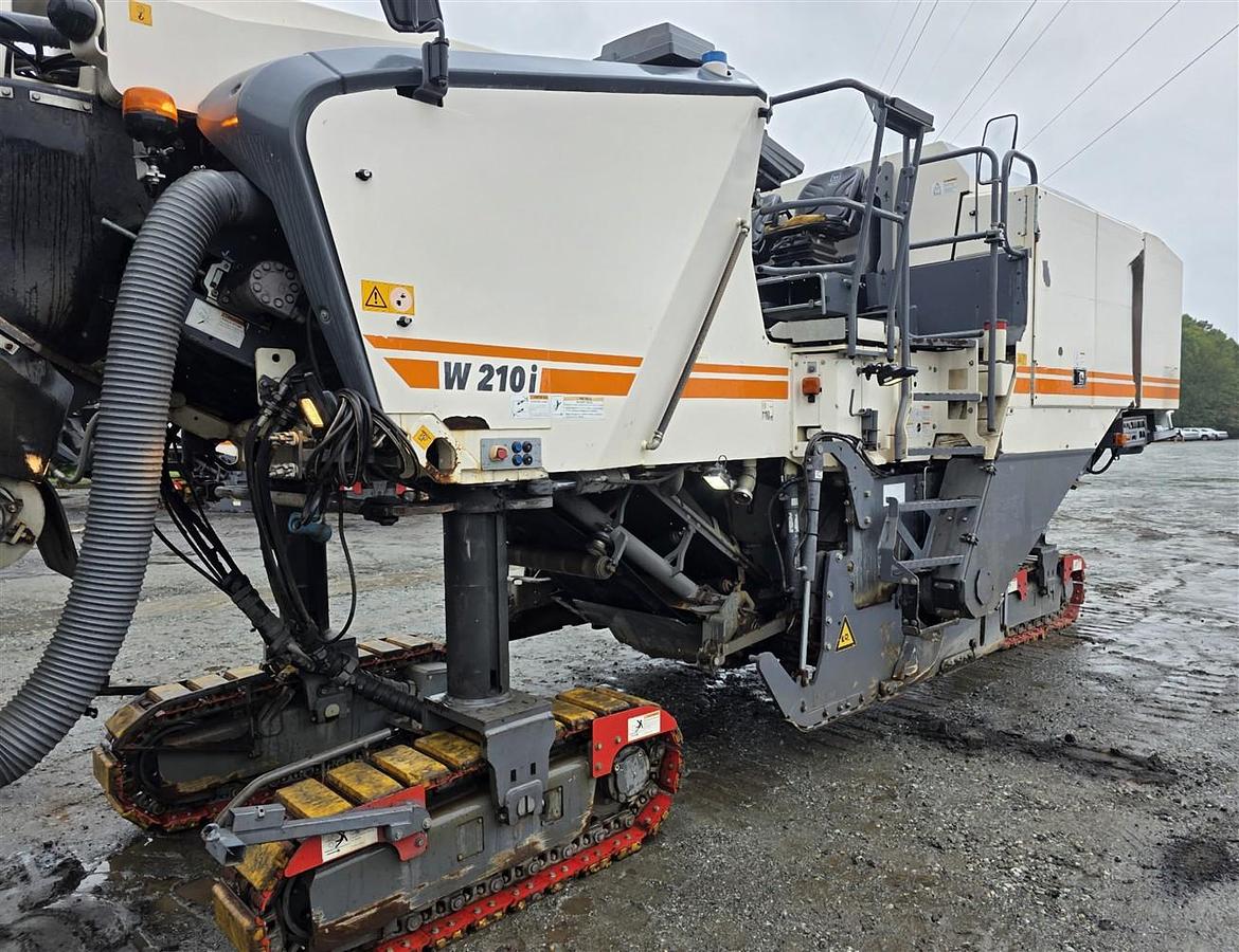Used 2018 WIrtgen W210i