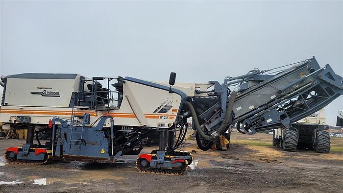 Used 2012 Wirtgen W210i