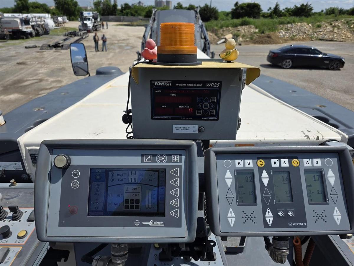 Used 2015 WIrtgen W250i