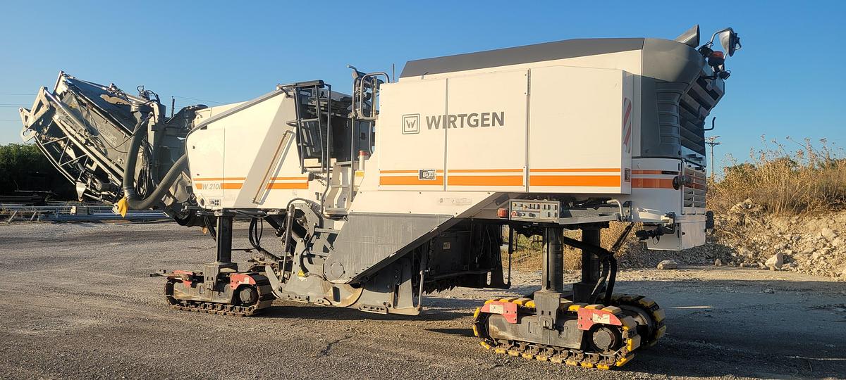 Used WIrtgen W210i