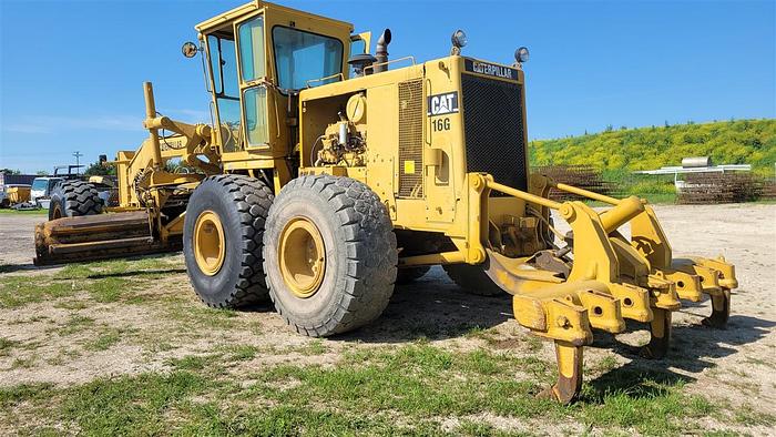 Used 1974 Caterpillar 16G