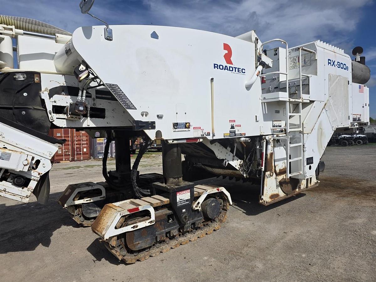 Used 2013 Roadtec RX900-3