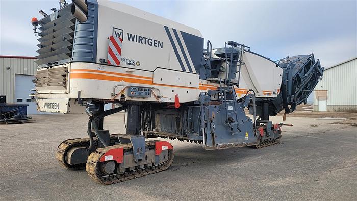 Used 2016 Wirtgen W2200