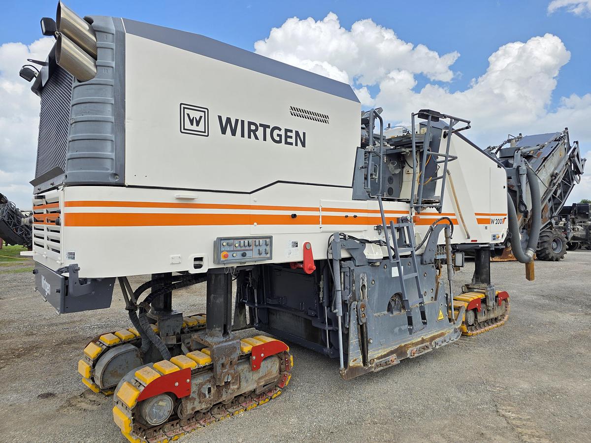 Used 2013 WIrtgen W200i