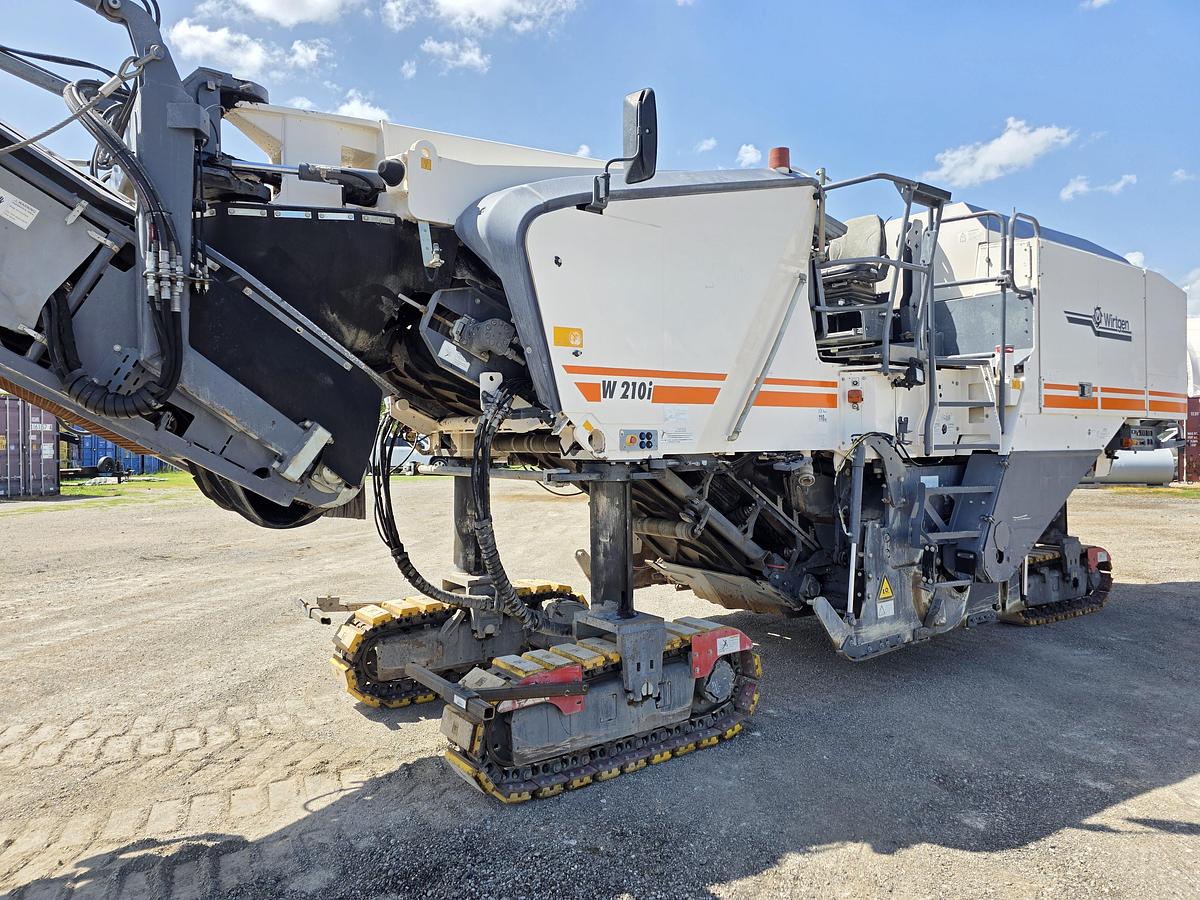 Used 2013 Wirtgen W210