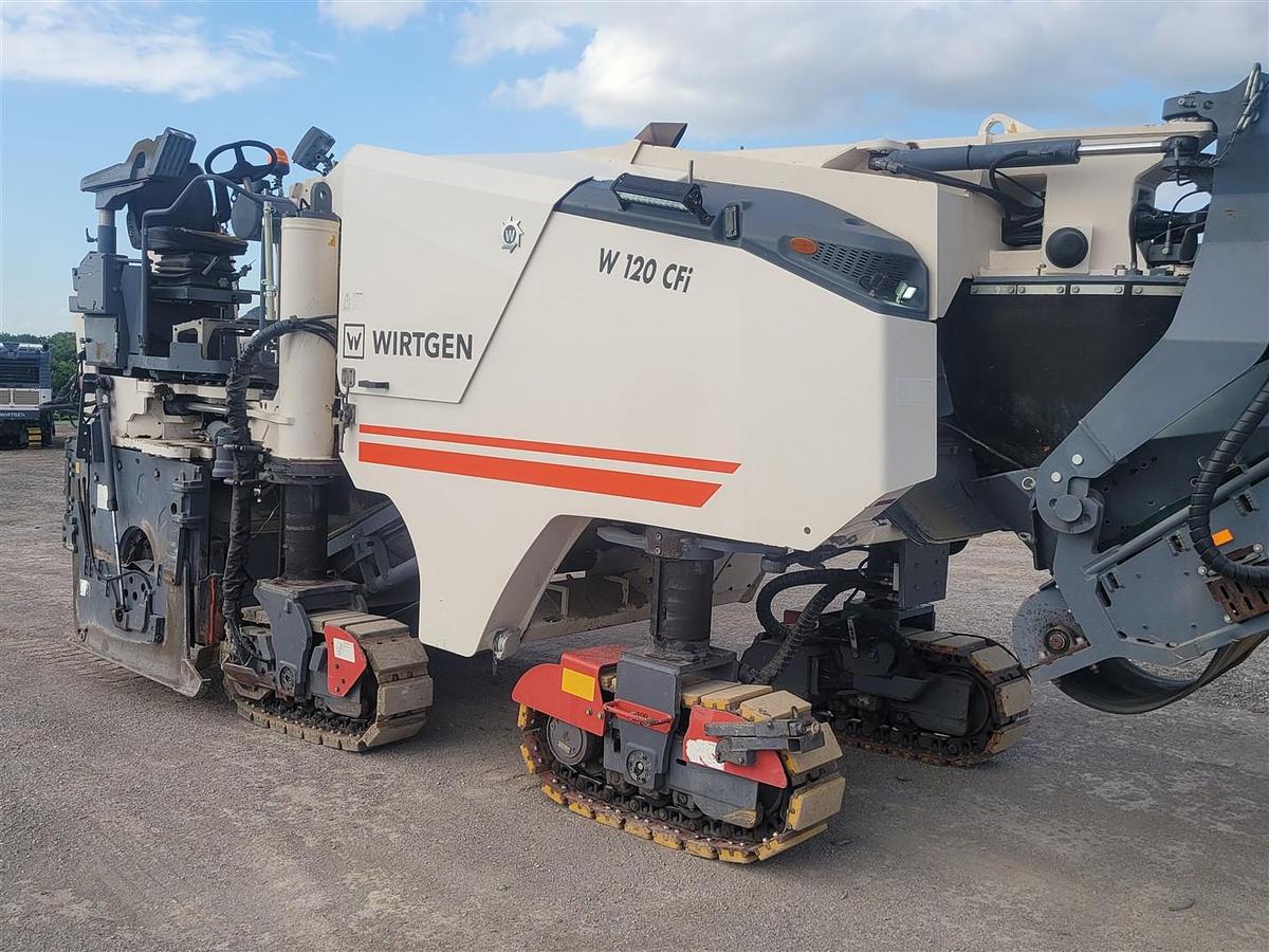 Used 2015 WIrtgen W120CFi
