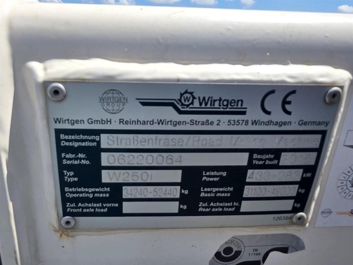 Used 2015 WIrtgen W250i