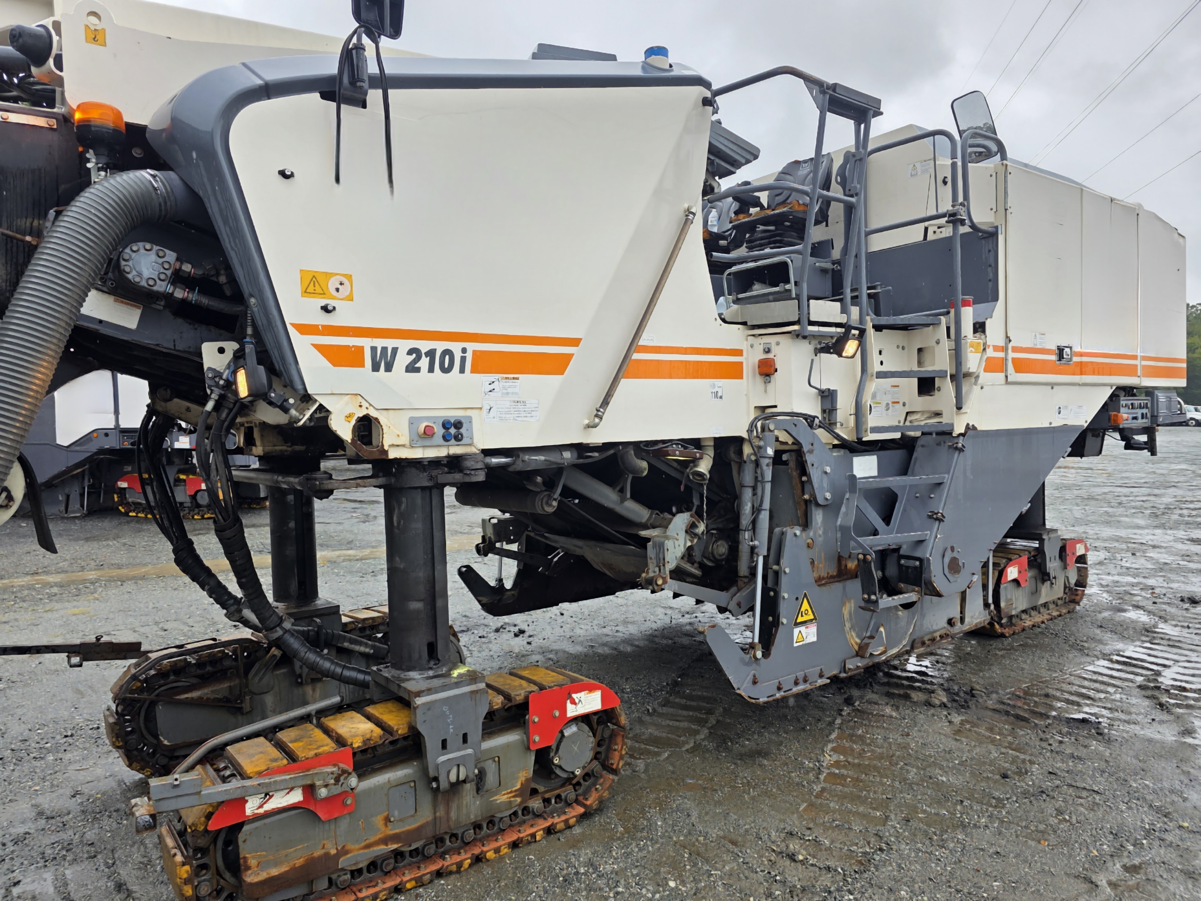 Used 2016 WIrtgen W210i
