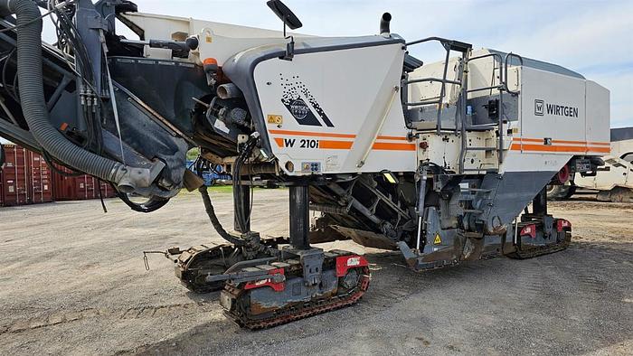 Used 2014 Wirtgen W210i