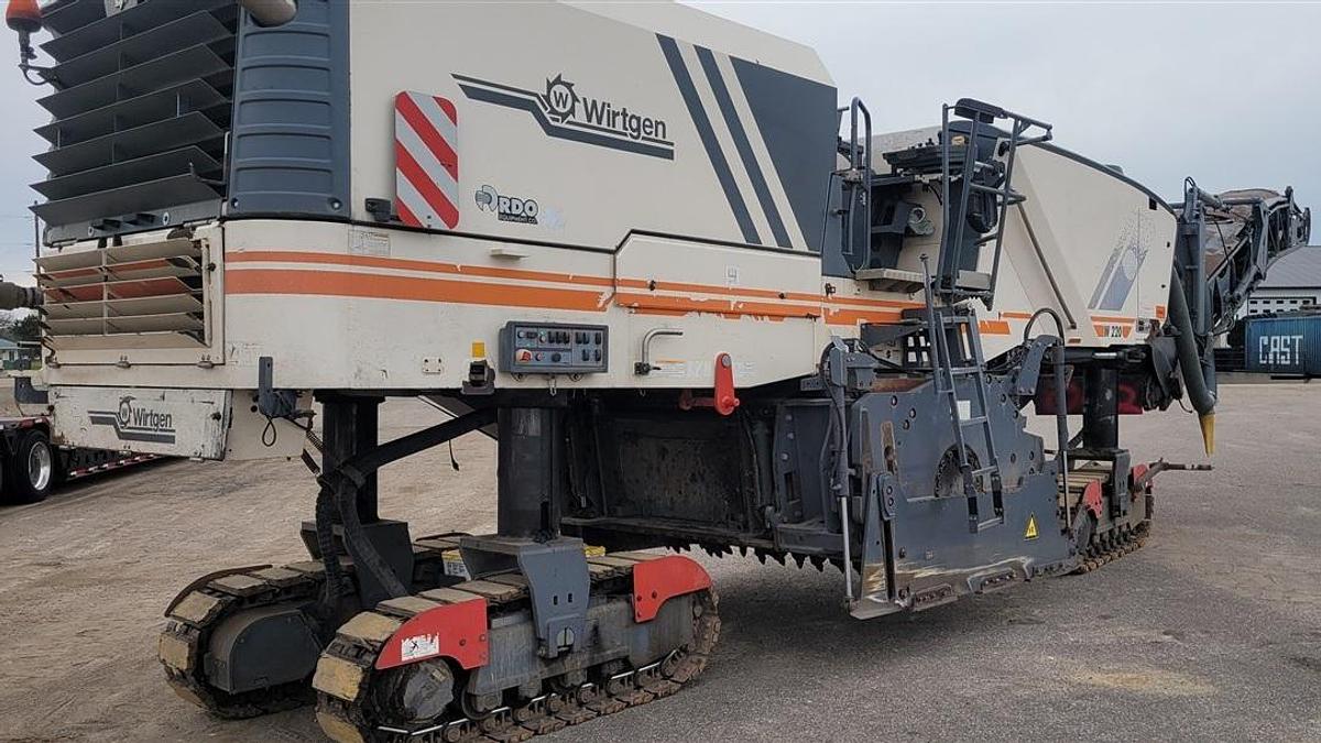 Used 2012 WIrtgen W220