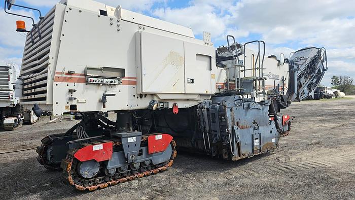 Used 2010 Wirtgen W2200