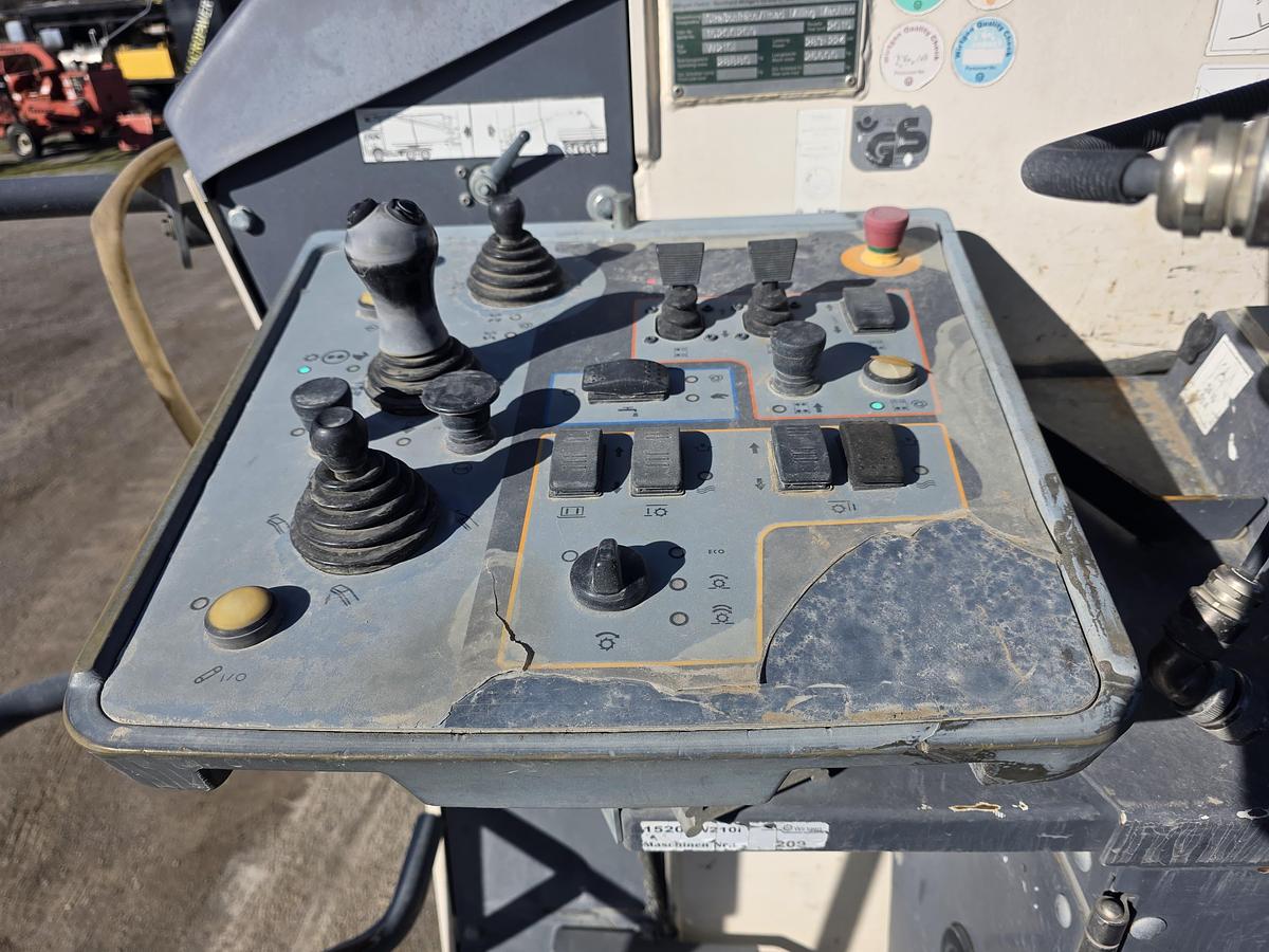 Used 2015 WIrtgen W210i