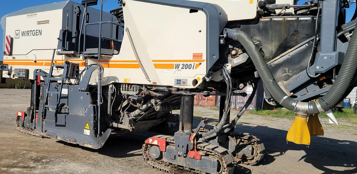 Used 2017 WIrtgen W200i