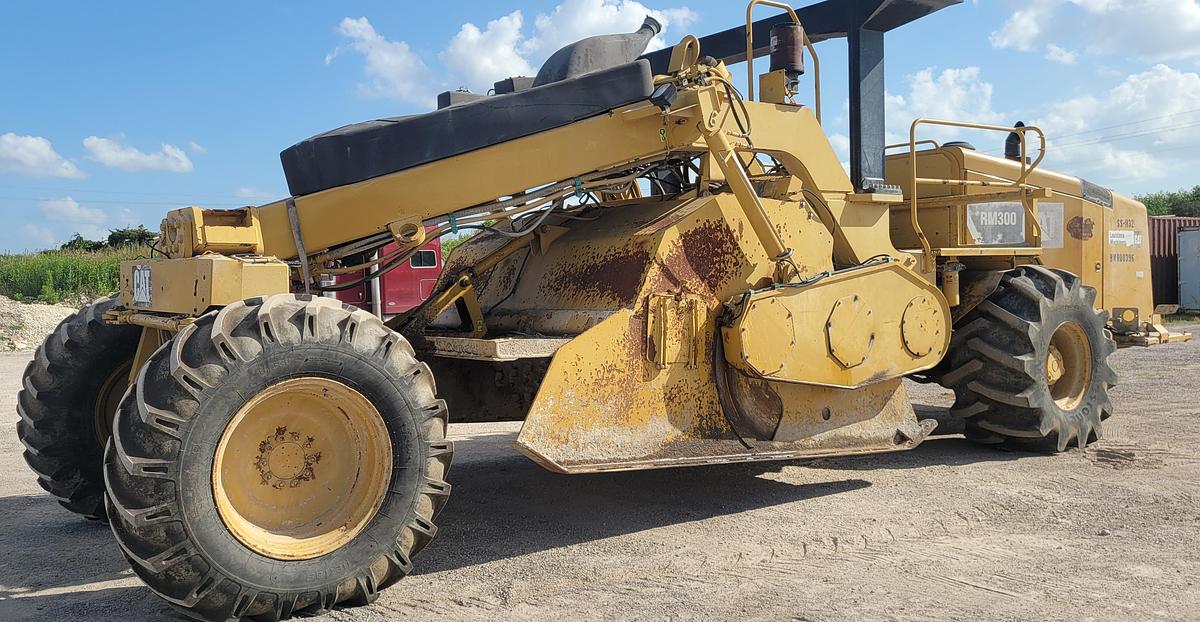 Used 2008 Caterpillar RM300