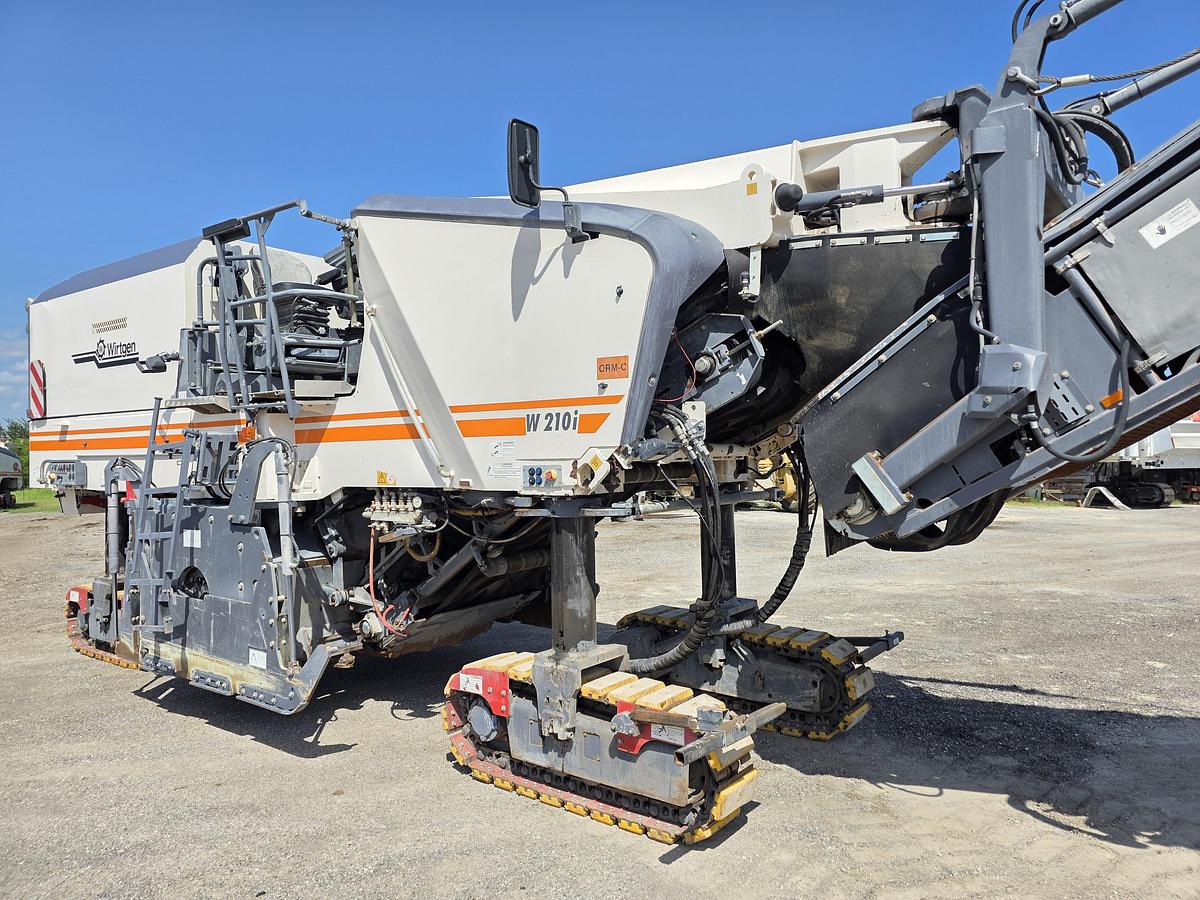 Used 2013 Wirtgen W210