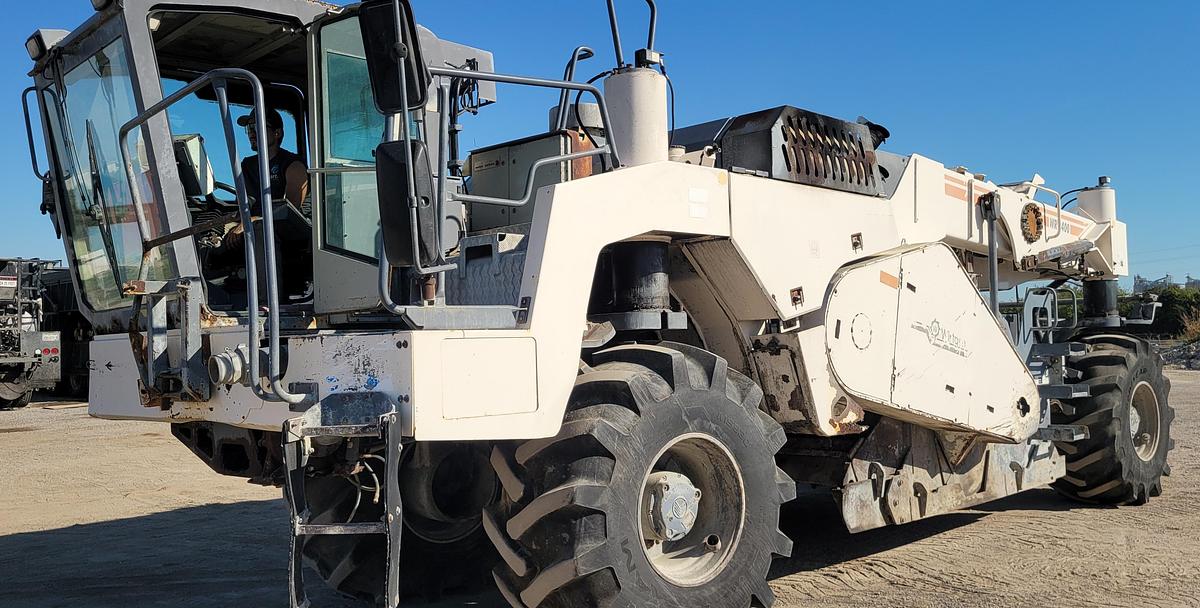Used 2008 WIrtgen WR2400