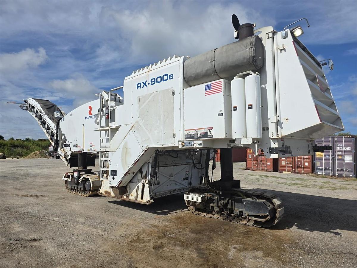 Used 2013 Roadtec RX900-3