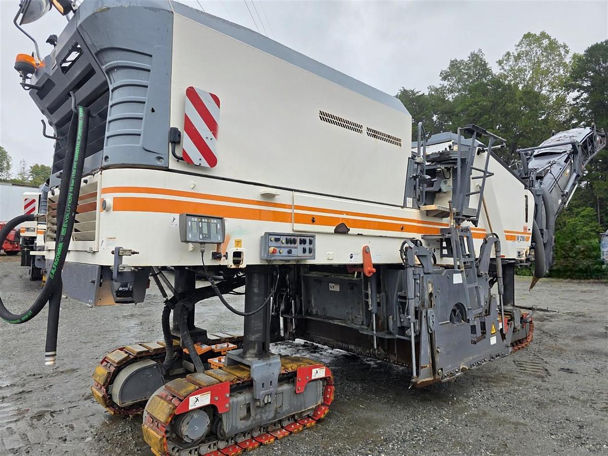 Used 2018 WIrtgen W210i