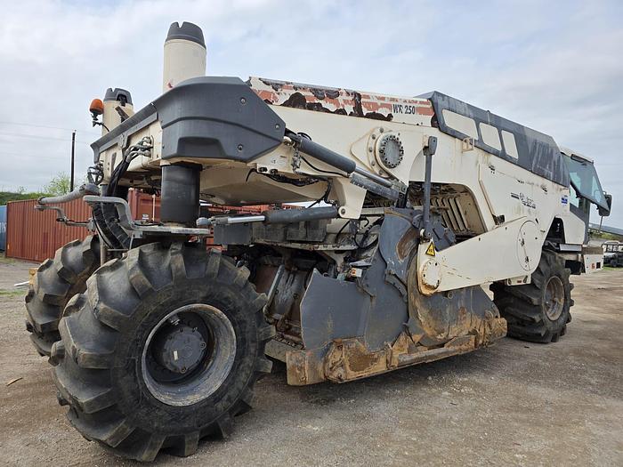 Used 2014 WIrtgen WR250