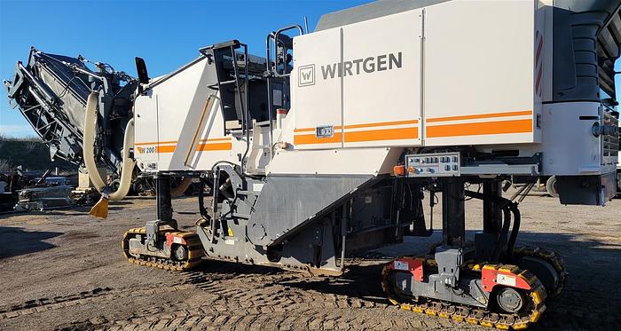 Used 2018 WIrtgen W200i