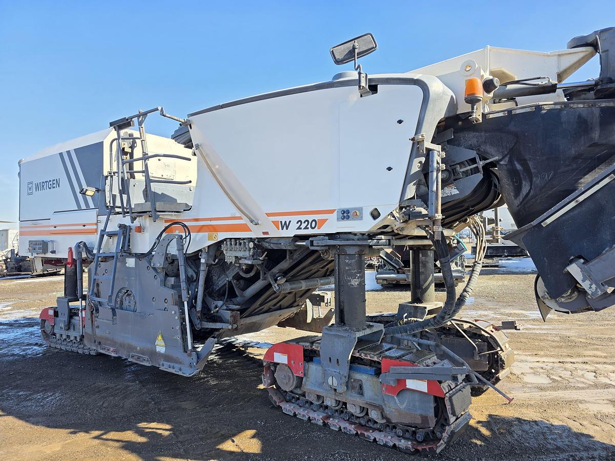Used 2014 WIrtgen W220