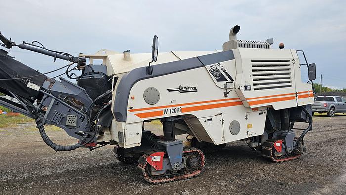 Used 2015 Wirtgen W120Fi