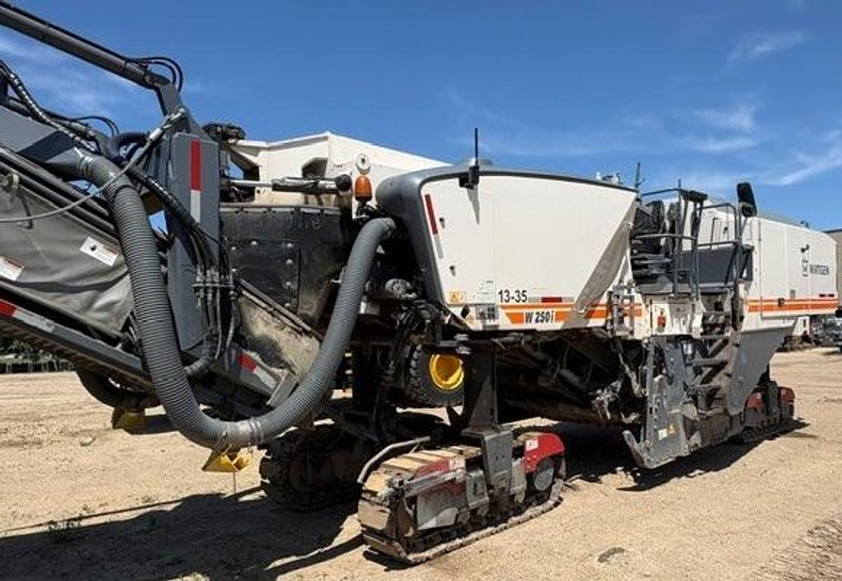 Used 2017 WIrtgen W250