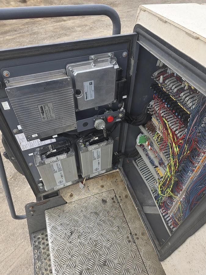 Used 2013 Wirtgen W120Fi